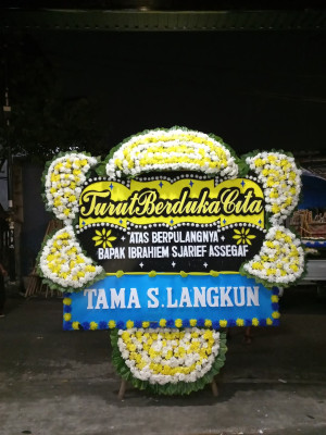 Papan Bunga Duka di Pondok Betung